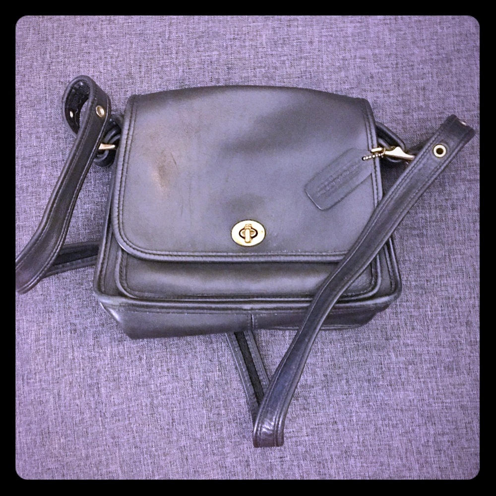 Black vintage legacy crossbody bag